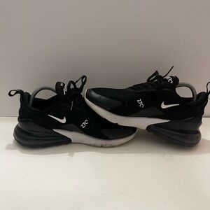 Nike Black and White Women's Sneakers